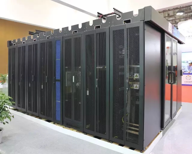 米兰体育一体化数据中心机房
